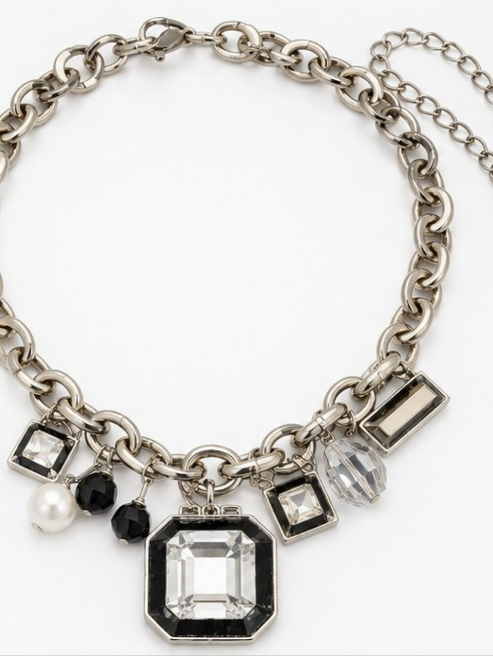 White House Black Market Crystal Statement Necklace Silver Tone Charm Collar WHB - Picture 2 of 7